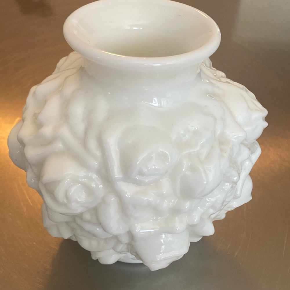 Vintage Ohio rose milk glass vase